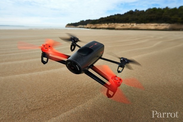 parrot-bebop-drone-compilatie-franse-fabrikant-quadcopter-2015