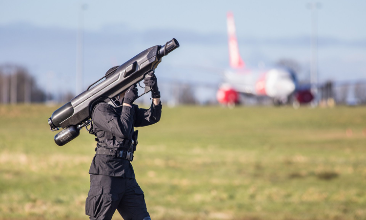 SkyWall bestrijdt ongewenste drones